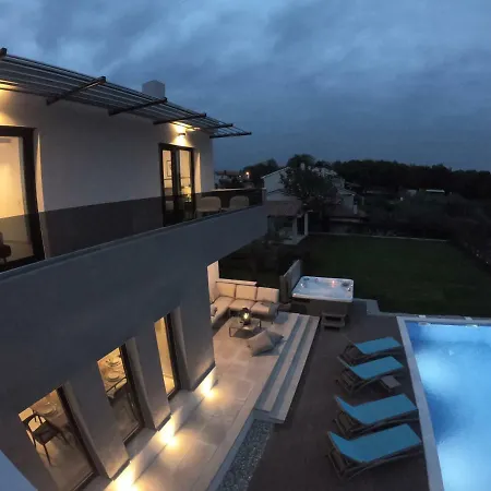Grande Villa