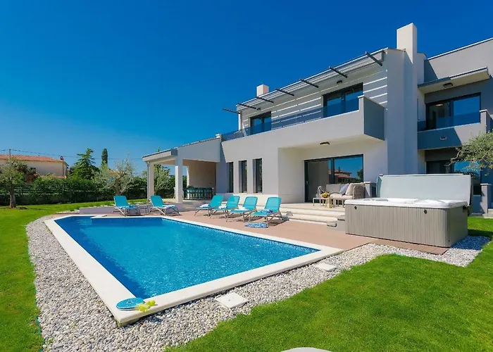 Grande Villa *